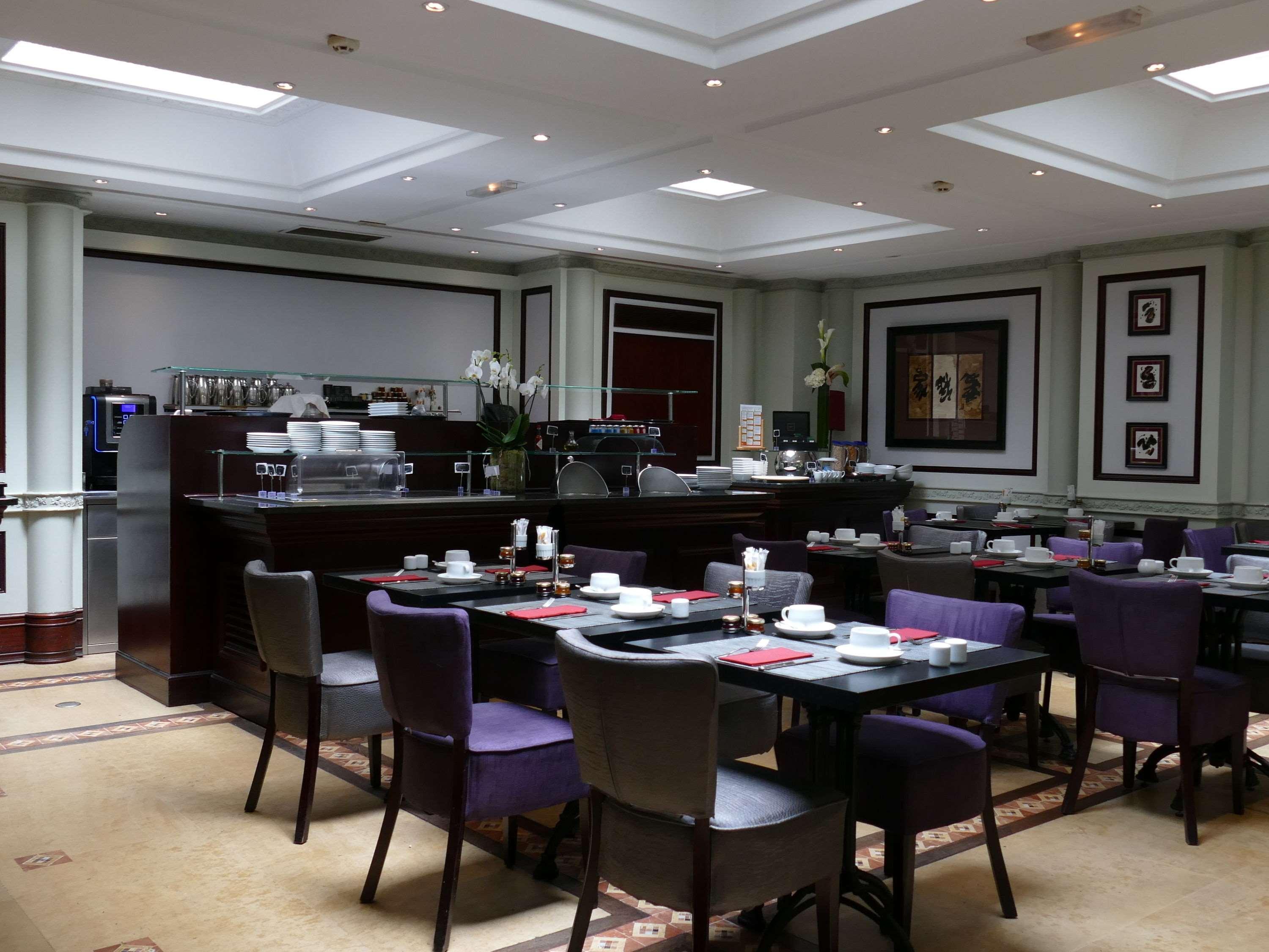 Hotel Pont Royal פריז מראה חיצוני תמונה The interior of the restaurant