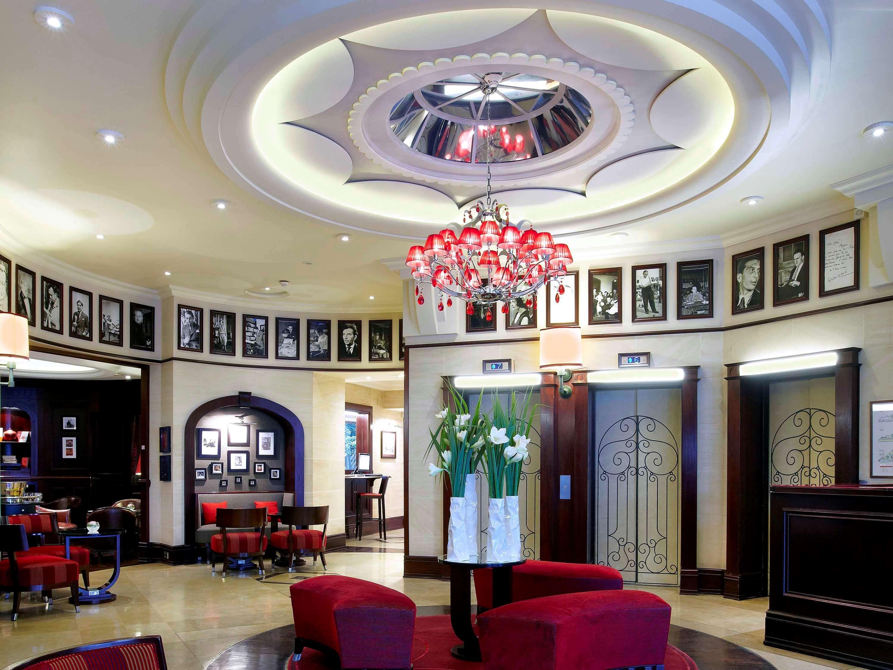 Hotel Pont Royal פריז מראה חיצוני תמונה The lobby of the hotel