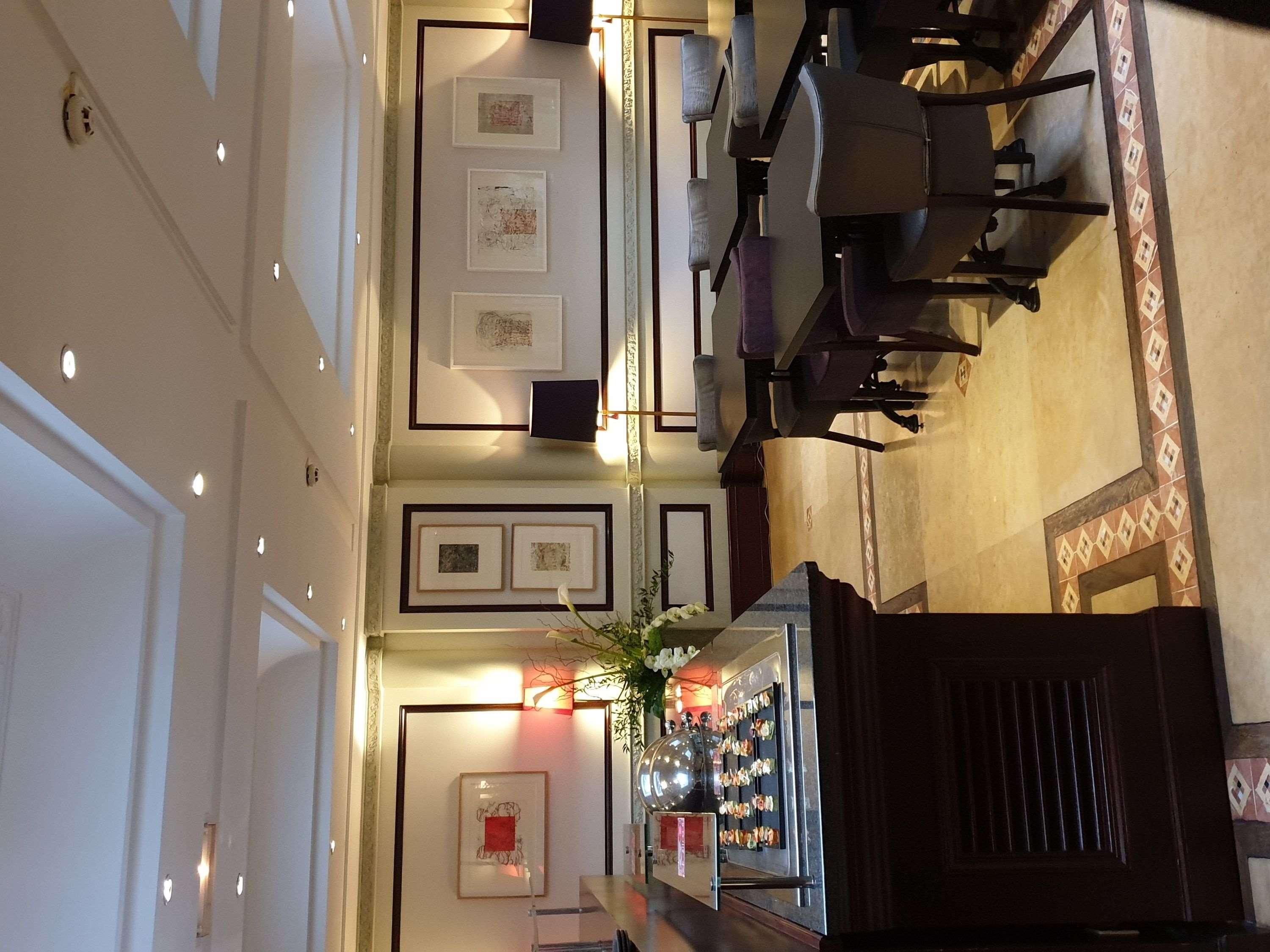 Hotel Pont Royal פריז מראה חיצוני תמונה Interior of the restaurant